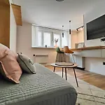 Teka\'S Home